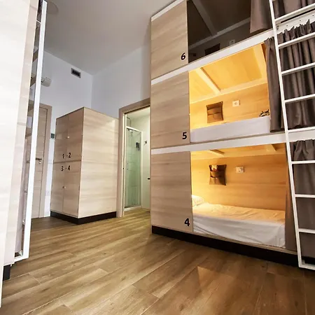 Ostello Vargas-Figueroa Hostel Cáceres