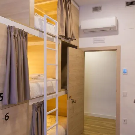 Vargas-Figueroa Hostel Cáceres Ostello