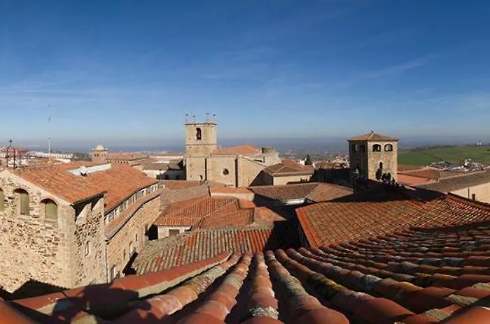 Casa Vargas Figueroa * Caceres